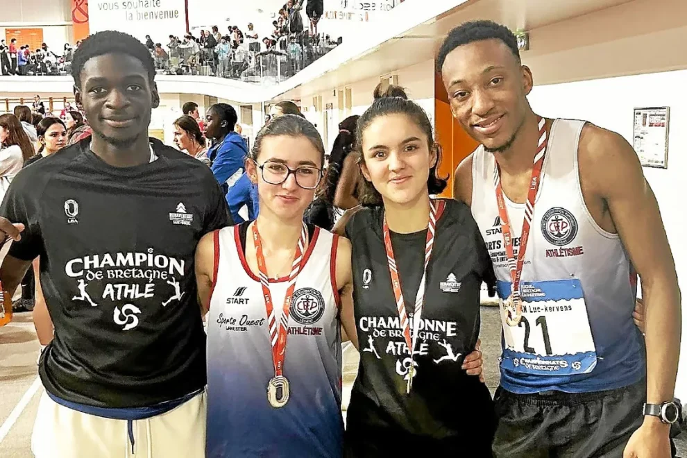 69778cd3c4e98df94c0053bf